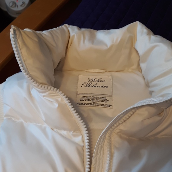 Women's vest - Picture 2 of 6